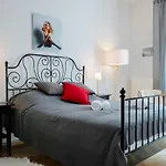 New Wawelo Cracow Old Town Apartments/ Garden View